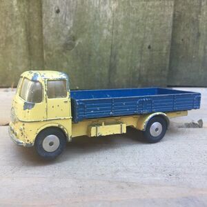 Vintage 1957 Corgi Toys ERF Model 44 G Flatbed Truck G